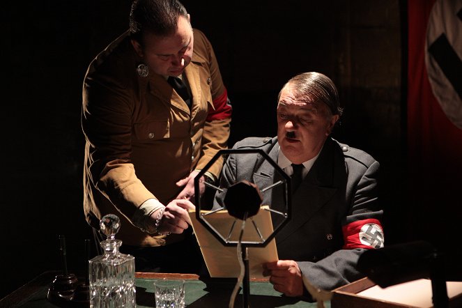 The Rise of the Nazi Party - Do filme