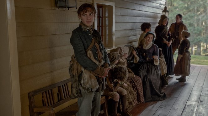 Outlander - Az idegen - Season 5 - A lángoló kereszt - Filmfotók - Paul Gorman, Caitlin O'Ryan