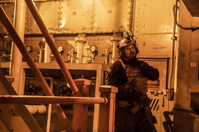SEAL Team - Strafmaßnahme - Filmfotos - David Boreanaz