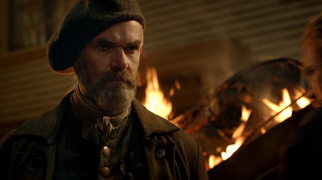 Outlander - Die Highland-Saga - Zwischen zwei Fronten - Filmfotos - Duncan Lacroix