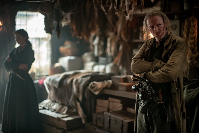Outlander - Die Highland-Saga - Eine feine Gesellschaft - Filmfotos - Ned Dennehy