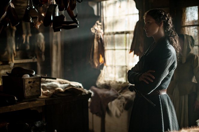 Outlander - Az idegen - Madarat tolláról - Filmfotók - Caitríona Balfe