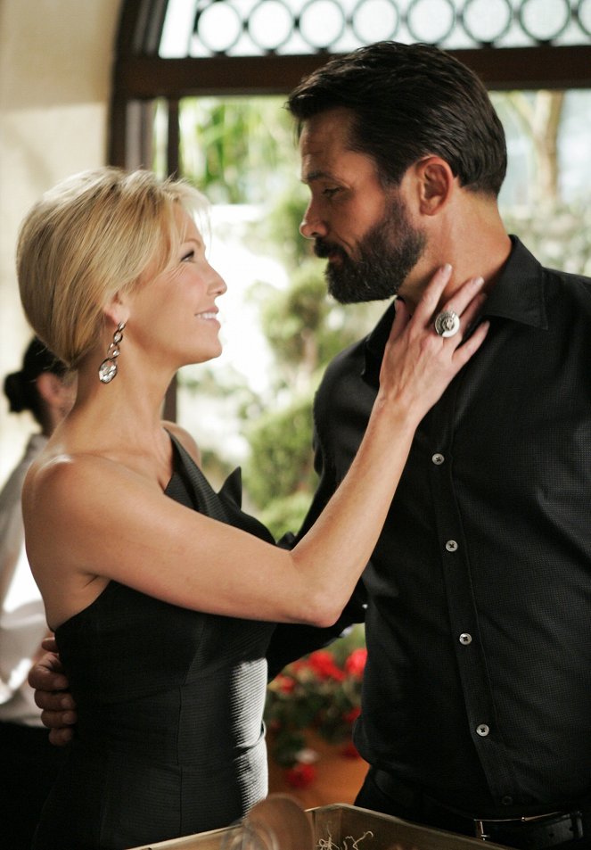 Melrose Place - Amandas Party - Filmfotos - Heather Locklear, Billy Campbell