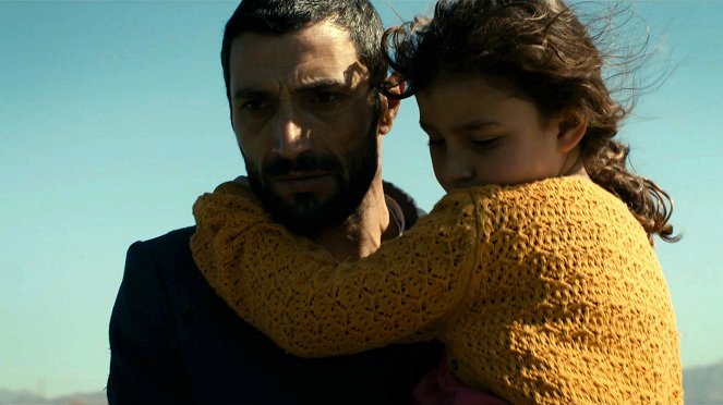 Mare Nostrum - De la película - Ziad Bakri, Zayn Khalaf