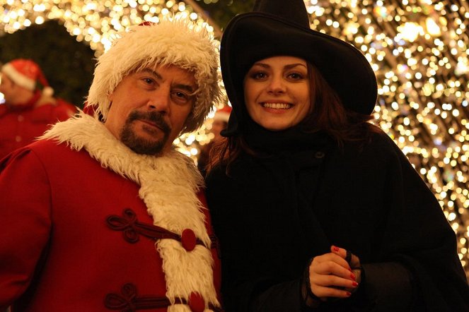 Babbo Natale non viene da Nord - De filmagens - Maurizio Casagrande, Annalisa Scarrone