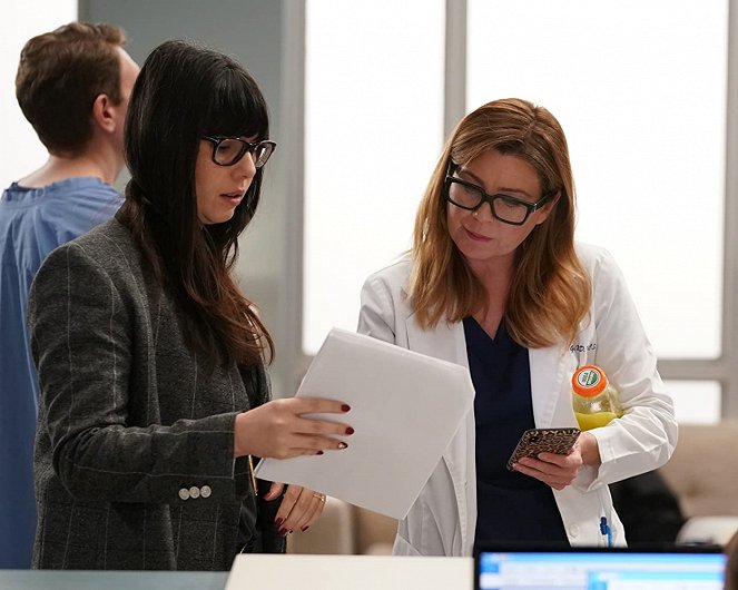 A Anatomia de Grey - Season 16 - Em busca de um diagnóstico - De filmagens - Ellen Pompeo