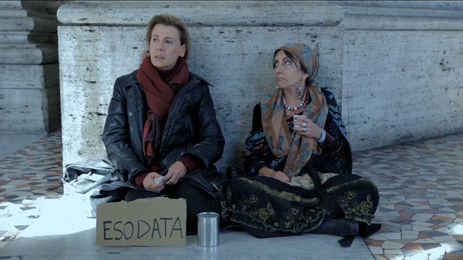 L'esodo - Van film - Daniela Poggi, Rosaria De Cicco