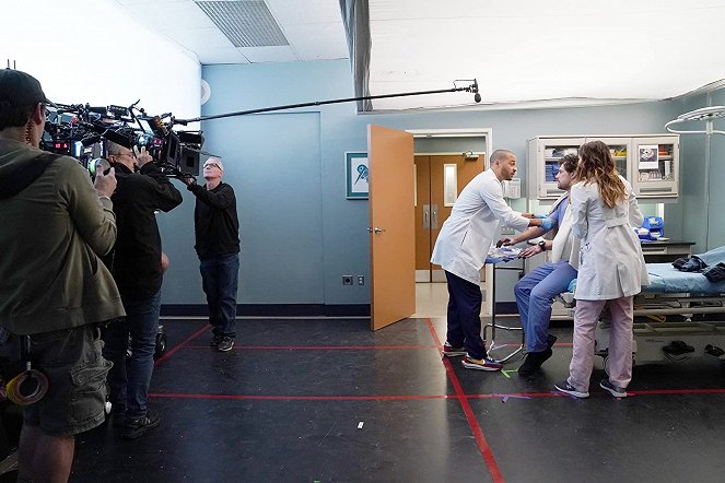 Grey's Anatomy - Die jungen Ärzte - Season 16 - Der tollste Job der Erde - Dreharbeiten