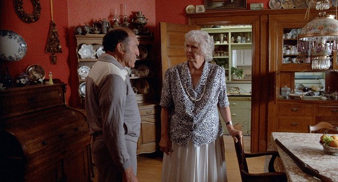 Babiččin dům - Z filmu - Len Lesser, Ida Lee