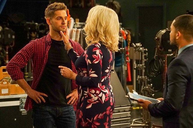 Baby Daddy - The Tuck Stops Here - Van film - Jean-Luc Bilodeau