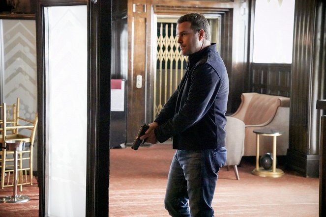 NCIS: Los Angeles - Missing Time - Photos - Chris O'Donnell