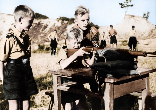 Hitler Youth: Nazi Child Soldiers - De filmes