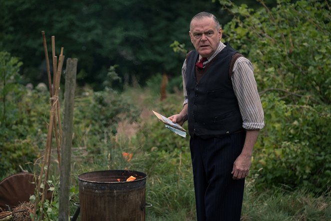 The ABC Murders - Episode 1 - Photos - Kevin McNally