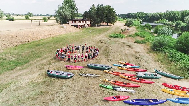 Spolu na hranici - Na vodě - Filmfotos