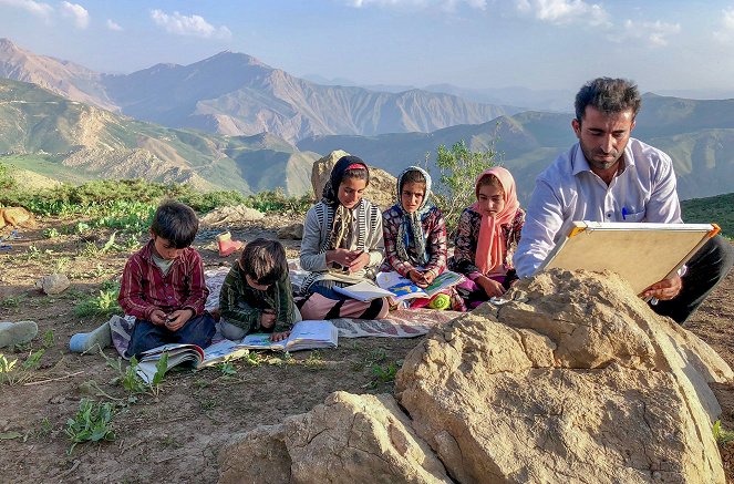 Írán: Učitel mezi nomády - Z filmu