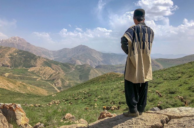 Nomades d'Iran : L'instituteur des monts Zagros - Van film