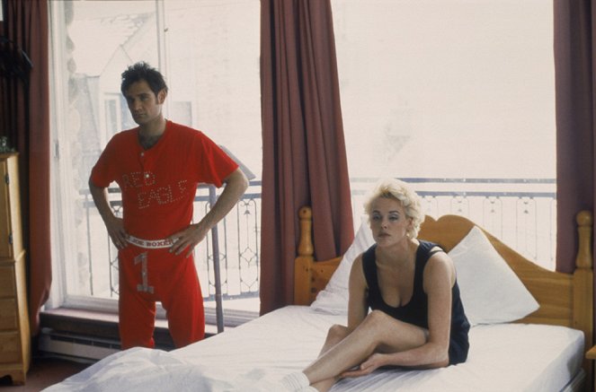 Hóból is megárt a sok - Filmfotók - Brigitte Nielsen