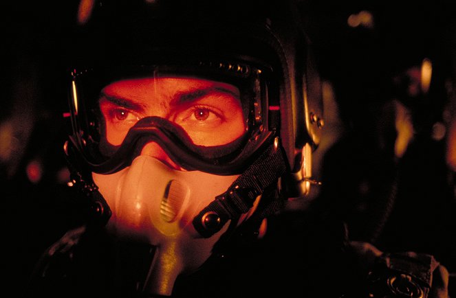 Navy Seals: Comando especial - De la película - Charlie Sheen