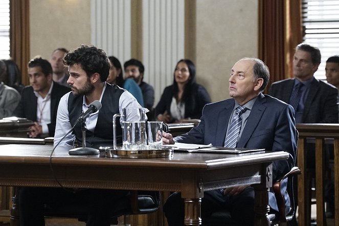 How to Get Away with Murder - We're Not Getting Away with It - Photos - Jack Falahee, Arye Gross