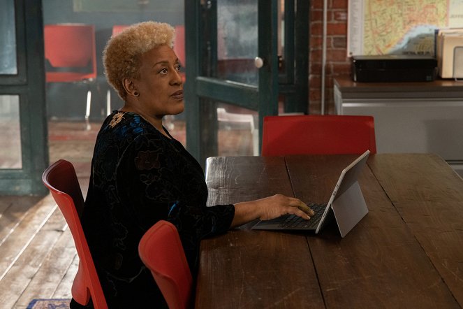 NCIS: New Orleans - Season 6 - Biased - Film - CCH Pounder
