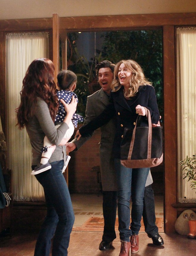 Grey's Anatomy - All You Need Is Love - Photos