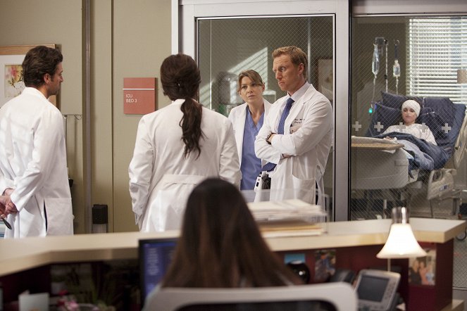 Grey's Anatomy - Season 8 - The Girl with No Name - Photos