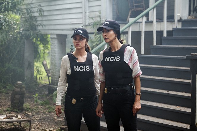NCIS: New Orleans - Season 6 - Judgement Call - Photos - Vanessa Ferlito, Necar Zadegan
