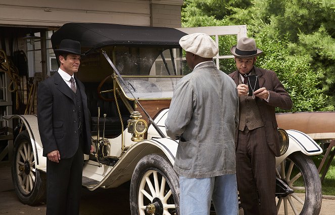 Murdoch Mysteries - Drowning in Money - Filmfotos - Yannick Bisson