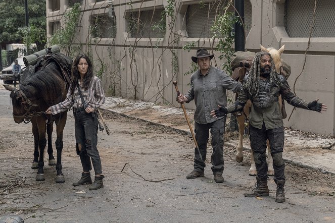 The Walking Dead - Season 10 - The Tower - Photos - Eleanor Matsuura, Josh McDermitt, Khary Payton