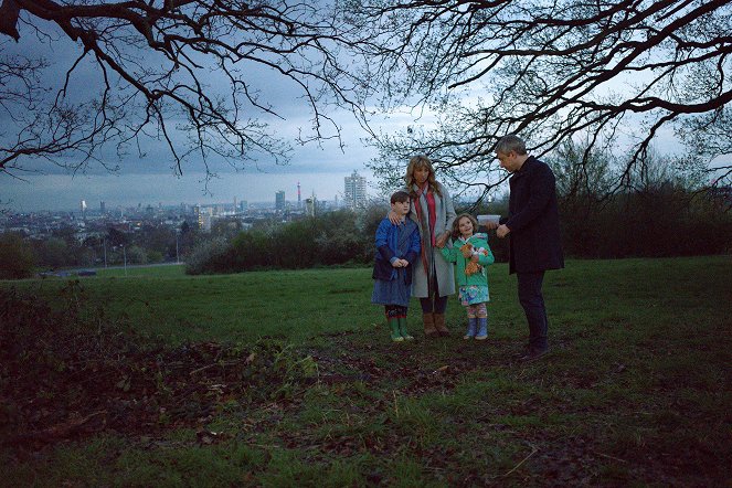 Bezzegszülők - No Dad - Filmfotók - George Wakeman, Daisy Haggard, Jayda Eyles, Martin Freeman
