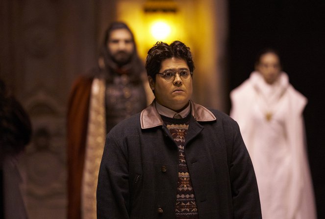 What We Do in the Shadows - Season 1 - The Trial - Photos - Harvey Guillen