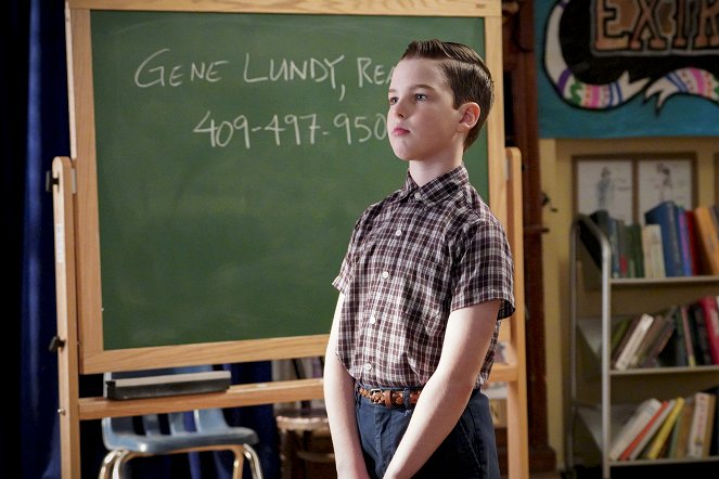 Young Sheldon - A House for Sale and Serious Woman Stuff - Photos - Iain Armitage