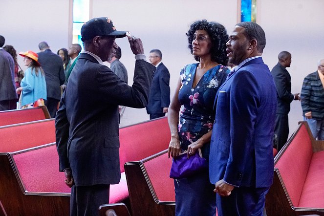 Black-ish - Churched - Photos - Tracee Ellis Ross, Anthony Anderson