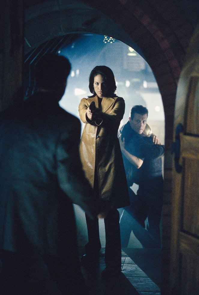 The X-Files - Season 9 - Hellbound - Photos - Annabeth Gish, Robert Patrick