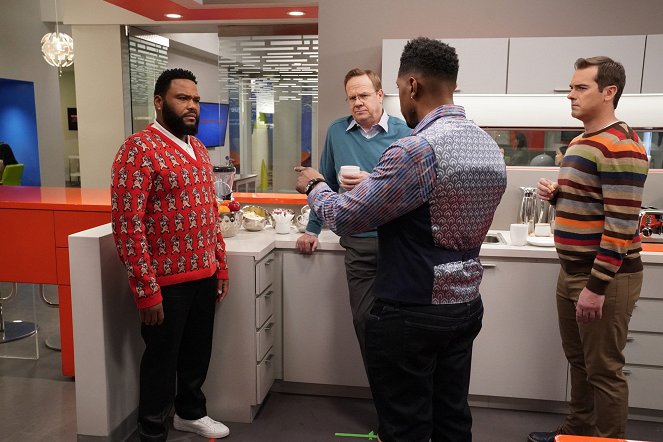 Black-ish - A Game of Chicken - Photos - Anthony Anderson, Peter Mackenzie