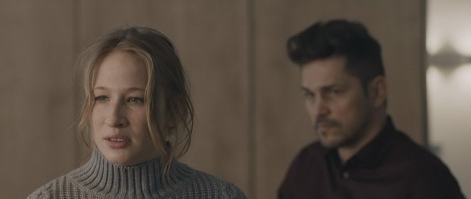 Mellékhatás - Episode 3 - De la película - Réka Tenki