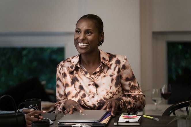 Insecure - Lowkey Distant - Photos - Issa Rae