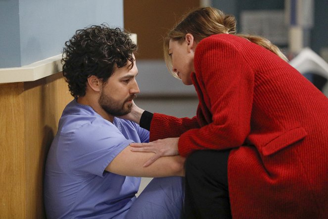 Grey's Anatomy - Put on a Happy Face - Van film - Giacomo Gianniotti, Ellen Pompeo