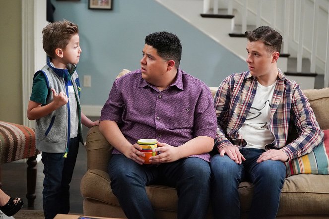 Modern Family - Final: 2.ª parte - De la película - Rico Rodriguez, Nolan Gould