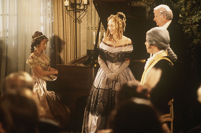 Enslavement: The True Story of Fanny Kemble - De la película - Jane Seymour, Janet-Laine Green