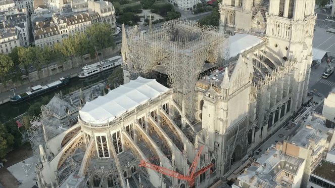Die Rettung von Notre-Dame - Filmfotos