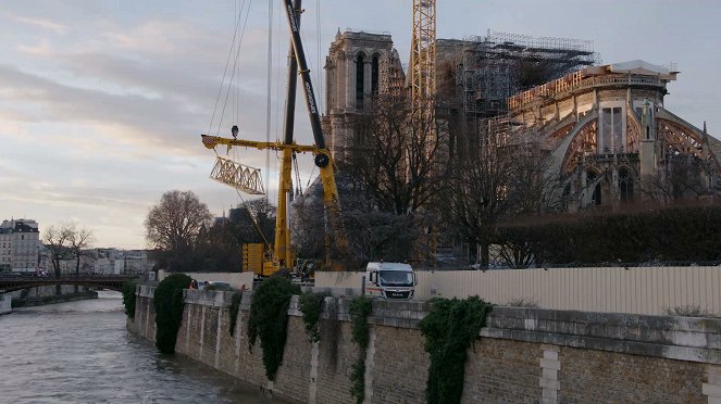 Sauver Notre-Dame - Kuvat elokuvasta