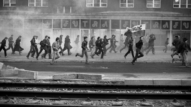Geschichte der Arbeiterbewegung - Auflösung - Filmfotos