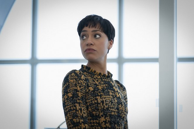 The Good Fight - The Gang Deals with Alternate Reality - Photos - Cush Jumbo