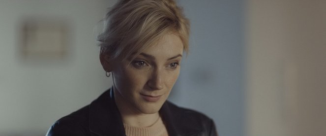 Mellékhatás - Season 1 - Episode 4 - Z filmu - Alexandra Borbély