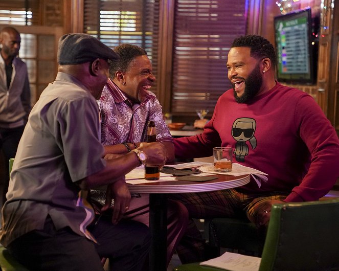 Black-ish - Earl, Interrupted - Filmfotos - Anthony Anderson