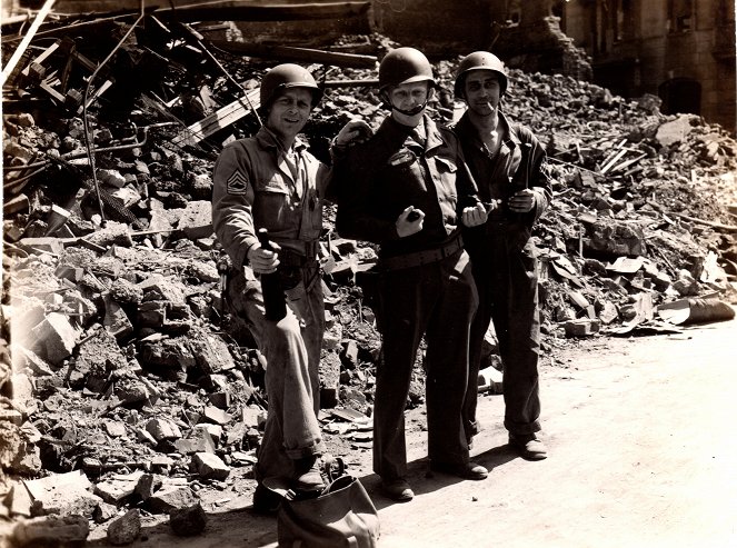 ZDFzeit: Deutschland von oben - 1945 - Photos