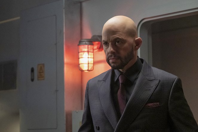 Supergirl - The House of L - Photos - Jon Cryer