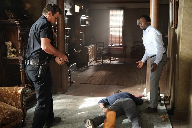 The Rookie - Day of Death - Photos - Nathan Fillion, Harold Perrineau