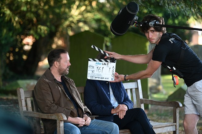 After Life – Mögöttem az élet - Season 2 - 1. epizód - Forgatási fotók - Ricky Gervais